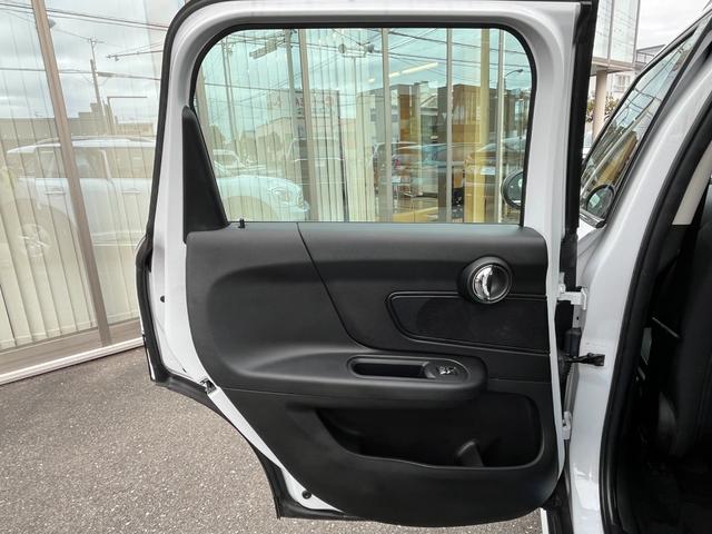 MINI クロスオーバー バッキンガム ・インテリジェントセーフティ・純正ナビ・バックカメラ・LEDヘッド・LEDフォグ・パワーバックドア・コンフォートアクセス・クリアランスソナー・クルーズコントロール・ETC・Bluetooth・禁煙車(58枚目)