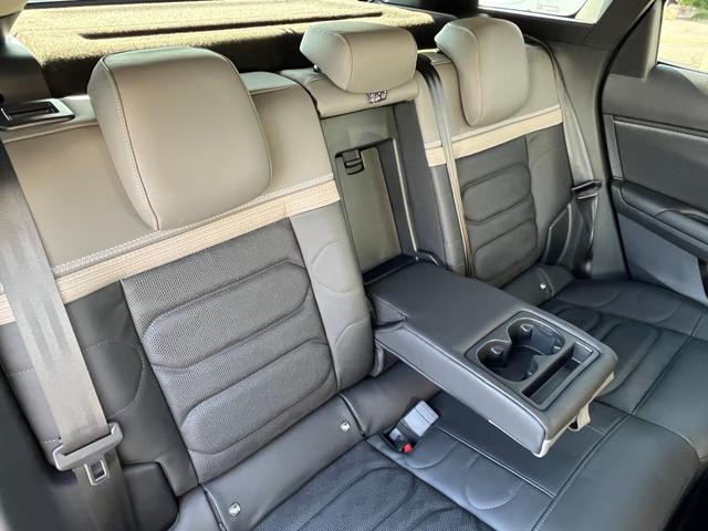 Ｃ５ Ｘ シャインパック　ガラスサンルーフ・純正ナビ・３６０°全周囲カメラレザーシート・前席パワーシート・シートヒーター＆ベンチレーションマッサージ機能付・パワーバックドア・ヘッドアップディスプレイ・前後ドラレコ・ＥＴＣ・禁煙（64枚目）