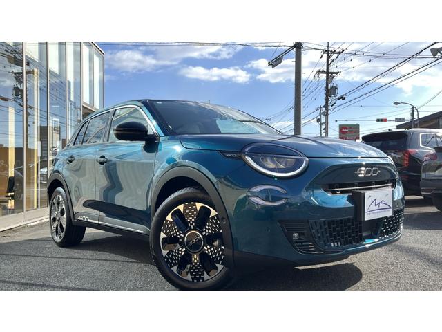 ６００ハイブリッド ラ　プリマ　・新車保証継承・純正ナビ・バックカメラ・ＦＩＡＴモノグラムエコレザーシート・パワーシート・マッサージ機能付シートヒーター・パワーバックドア・ＬＥＤヘッド＆フォグランプ・前後室内型ドラレコ・ＥＴＣ２．０（4枚目）