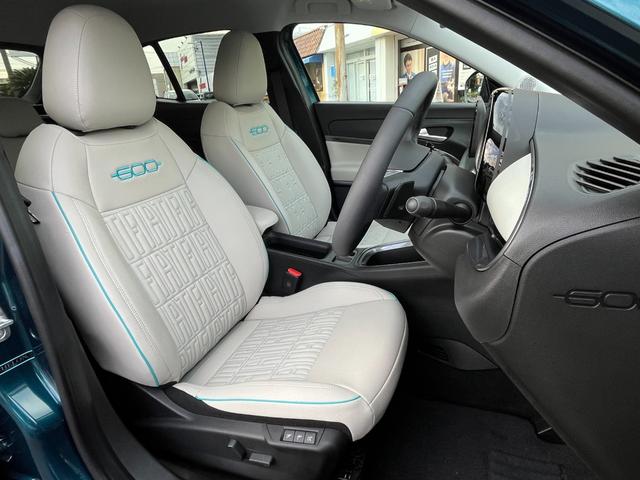 ６００ハイブリッド ラ　プリマ　・新車保証継承・純正ナビ・バックカメラ・ＦＩＡＴモノグラムエコレザーシート・パワーシート・マッサージ機能付シートヒーター・パワーバックドア・ＬＥＤヘッド＆フォグランプ・前後室内型ドラレコ・ＥＴＣ２．０（14枚目）