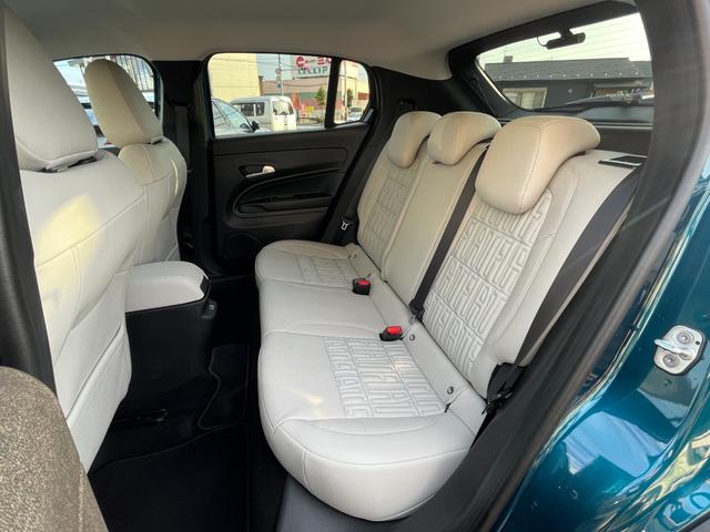 ６００ハイブリッド ラ　プリマ　・新車保証継承・純正ナビ・バックカメラ・ＦＩＡＴモノグラムエコレザーシート・パワーシート・マッサージ機能付シートヒーター・パワーバックドア・ＬＥＤヘッド＆フォグランプ・前後室内型ドラレコ・ＥＴＣ２．０（22枚目）