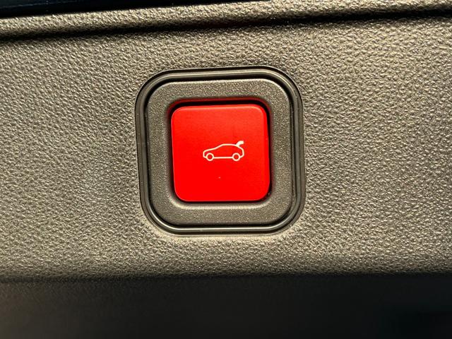 ６００ハイブリッド ラ　プリマ　・新車保証継承・純正ナビ・バックカメラ・ＦＩＡＴモノグラムエコレザーシート・パワーシート・マッサージ機能付シートヒーター・パワーバックドア・ＬＥＤヘッド＆フォグランプ・前後室内型ドラレコ・ＥＴＣ２．０（25枚目）