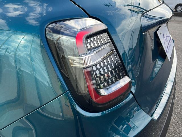 ６００ハイブリッド ラ　プリマ　・新車保証継承・純正ナビ・バックカメラ・ＦＩＡＴモノグラムエコレザーシート・パワーシート・マッサージ機能付シートヒーター・パワーバックドア・ＬＥＤヘッド＆フォグランプ・前後室内型ドラレコ・ＥＴＣ２．０（31枚目）