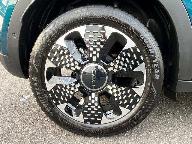 ６００ハイブリッド ラ　プリマ　・新車保証継承・純正ナビ・バックカメラ・ＦＩＡＴモノグラムエコレザーシート・パワーシート・マッサージ機能付シートヒーター・パワーバックドア・ＬＥＤヘッド＆フォグランプ・前後室内型ドラレコ・ＥＴＣ２．０（67枚目）