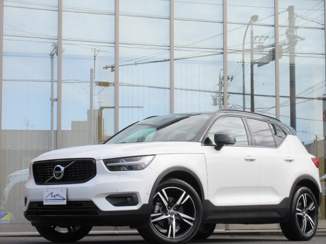 ＸＣ４０ Ｂ４　ＡＷＤ　Ｒデザイン　・２トーン色・ハーマンカードンサウンド・３６０°全方位カメラ・メモリー付両席パワーシート・パワーバックドア・シート＆ハンドルヒーター・インテリセーフ・ＢＳＭ・ＥＴＣ・専用シートハーフレザー・禁煙車・（2枚目）