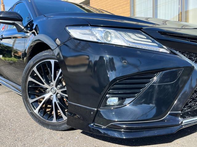 カムリ ＷＳレザーパッケージ　・ＴＲＤエアロ・ＴＲＤドレスアップマフラー・トランクスポイラー・ブラックレザーシート・メーカー装着ナビＴＶ・ＣＤ／ＤＶＤ／Ｂｌｕ－ｒａｙ再生・バックカメラ・前席パワーシート・ＨＵＤ・ＥＴＣ・禁煙車（27枚目）