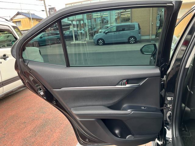 カムリ ＷＳレザーパッケージ　・ＴＲＤエアロ・ＴＲＤドレスアップマフラー・トランクスポイラー・ブラックレザーシート・メーカー装着ナビＴＶ・ＣＤ／ＤＶＤ／Ｂｌｕ－ｒａｙ再生・バックカメラ・前席パワーシート・ＨＵＤ・ＥＴＣ・禁煙車（62枚目）