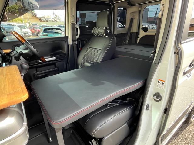 スペーシアギア ハイブリッドＸＺ　純正ナビＴＶ・３６０°全周囲カメラ・両側パワースライド・アルパイン前後ドラレコ付きデジタルインナーミラー・コイルリフトアップ・社外アルミ＆マフラー＆グリル＆シートカバー・ベットキット・ウッドコンビハン（15枚目）