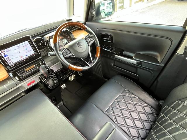 スペーシアギア ハイブリッドＸＺ　純正ナビＴＶ・３６０°全周囲カメラ・両側パワースライド・アルパイン前後ドラレコ付きデジタルインナーミラー・コイルリフトアップ・社外アルミ＆マフラー＆グリル＆シートカバー・ベットキット・ウッドコンビハン（17枚目）