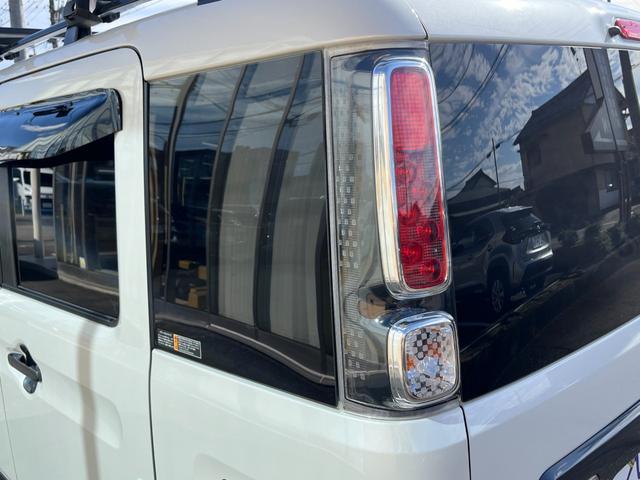 スペーシアギア ハイブリッドＸＺ　純正ナビＴＶ・３６０°全周囲カメラ・両側パワースライド・アルパイン前後ドラレコ付きデジタルインナーミラー・コイルリフトアップ・社外アルミ＆マフラー＆グリル＆シートカバー・ベットキット・ウッドコンビハン（36枚目）