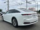 「新車保証付きです。保証継承実施いたします。万が一トラブルの際は全国のディーラーにて保証修理が可能です」