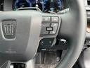 「新車保証付きです。保証継承実施いたします。万が一トラブルの際は全国のディーラーにて保証修理が可能です」