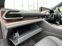 「新車保証付きです。保証継承実施いたします。万が一トラブルの際は全国のディーラーにて保証修理が可能です」