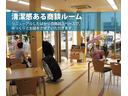 オススメの地元対応可能な3年間走行距離無制限保証のプランもご用意可能!!万が一のトラブルの際は全国のディーラー又はお近くの認証工場にて修理回数に制限無く修理が可能しかも24時間ロードサービス付!