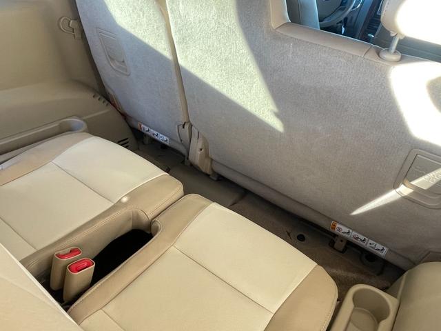 エクスプローラー V8エディーバウアー 社外ナビ/バックモニター/サンルーフ/革シート/パワーシート/ヒッチメンバー/ルーレール/(56枚目)