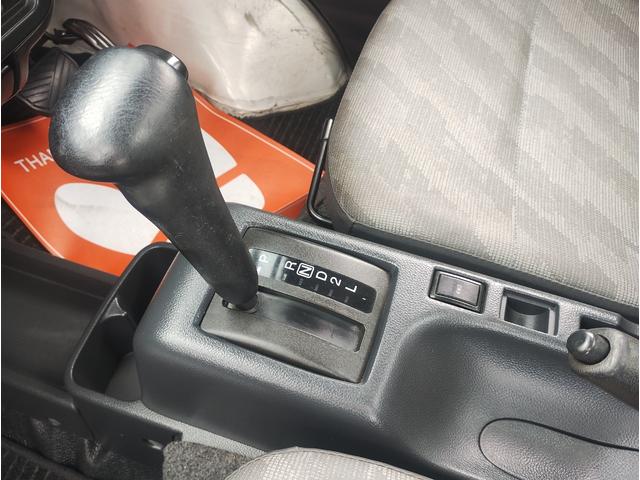 キャリイトラック KCエアコン・パワステ オートマ 4WD(14枚目)