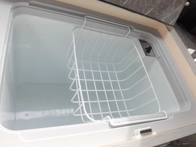 NV200バネットバン GX リンエイ キャンピングカー8ナンバー ソーラーパネル インバーター 10インチナビTV シンク 冷蔵庫 電子レンジ Fヒーター ABS バックカメラ パワーウィンドウ デジタルインナーミラードラレコ(23枚目)