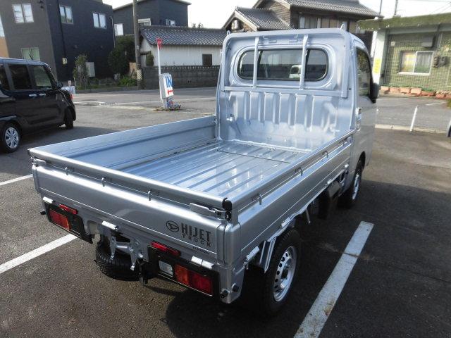 ハイゼットトラック スタンダードSAIIIt スマートアシスト クリアランスソナー CVT車 アイドリングストップ エアコン パワステ ラジオ 届出済未使用車 禁煙車 オートライト Wエアバッグ ABS(10枚目)