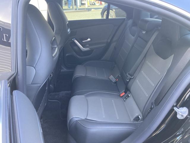 ＣＬＡクラス ＣＬＡ２００ｄ　ＡＭＧライン　２年保証　ワンオーナー　ＡＭＧライン　レザーエクスクルーシブ　パノラミックスライディングルーフ　アドバンスドパッケージ　ヘッドアップディスプレイ　パワーシート　シートヒーター　レーダーセーフティ（17枚目）