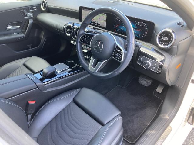 Ａクラス Ａ１８０　スタイル　認定２年保証　ワンオーナー　メモリー付パワーシート　シートヒーター　レーダーセーフティＰＫＧ　ドライブレコーダー　アダプティブクルーズコントロール　ブラインドスポット　レーンキープ　障害物センサー（8枚目）