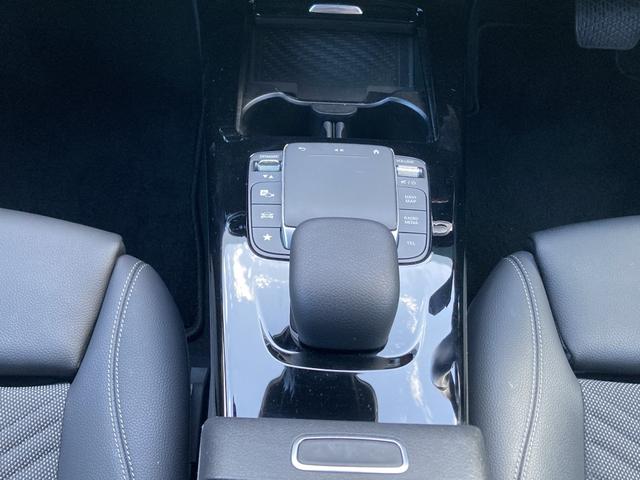 Ａクラス Ａ１８０　スタイル　認定２年保証　ワンオーナー　メモリー付パワーシート　シートヒーター　レーダーセーフティＰＫＧ　ドライブレコーダー　アダプティブクルーズコントロール　ブラインドスポット　レーンキープ　障害物センサー（12枚目）