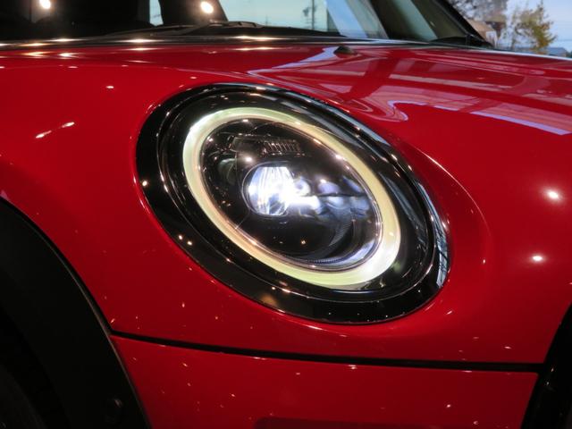 ＭＩＮＩ 　ワンオーナー　禁煙車　純正ドライブレコーダー　リヤビューカメラ　パーキングアシスト　シートヒーター　障害物センサー　Ａｐｐｌｅ　ＣａｒＰｌａｙ　アダプティブクルーズコントロール（10枚目）