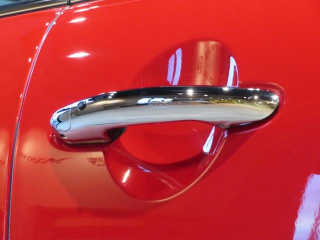 ＭＩＮＩ 　ワンオーナー　禁煙車　純正ドライブレコーダー　リヤビューカメラ　パーキングアシスト　シートヒーター　障害物センサー　Ａｐｐｌｅ　ＣａｒＰｌａｙ　アダプティブクルーズコントロール（19枚目）