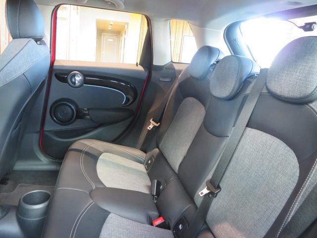 ＭＩＮＩ 　ワンオーナー　禁煙車　純正ドライブレコーダー　リヤビューカメラ　パーキングアシスト　シートヒーター　障害物センサー　Ａｐｐｌｅ　ＣａｒＰｌａｙ　アダプティブクルーズコントロール（41枚目）