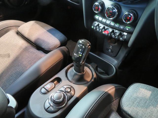 ＭＩＮＩ 　ワンオーナー　禁煙車　純正ドライブレコーダー　リヤビューカメラ　パーキングアシスト　シートヒーター　障害物センサー　Ａｐｐｌｅ　ＣａｒＰｌａｙ　アダプティブクルーズコントロール（44枚目）
