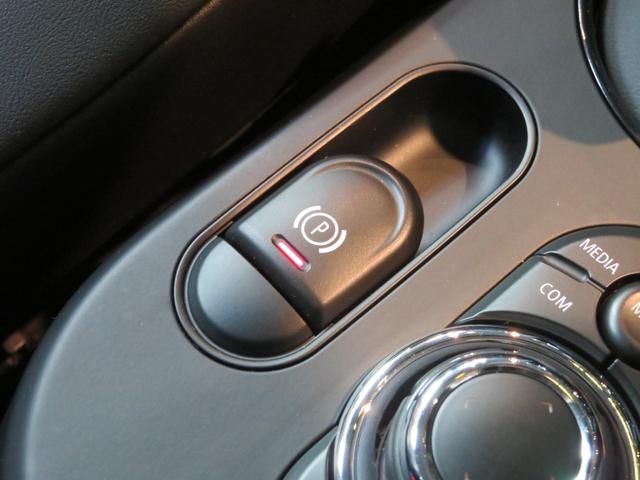 ＭＩＮＩ 　ワンオーナー　禁煙車　純正ドライブレコーダー　リヤビューカメラ　パーキングアシスト　シートヒーター　障害物センサー　Ａｐｐｌｅ　ＣａｒＰｌａｙ　アダプティブクルーズコントロール（49枚目）