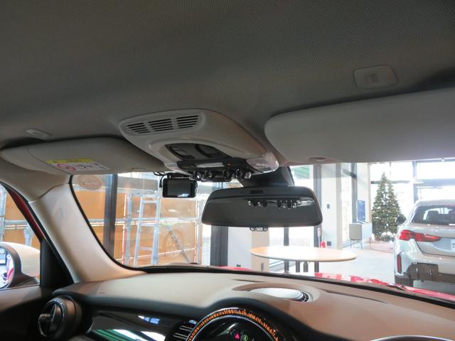 ＭＩＮＩ 　ワンオーナー　禁煙車　純正ドライブレコーダー　リヤビューカメラ　パーキングアシスト　シートヒーター　障害物センサー　Ａｐｐｌｅ　ＣａｒＰｌａｙ　アダプティブクルーズコントロール（60枚目）