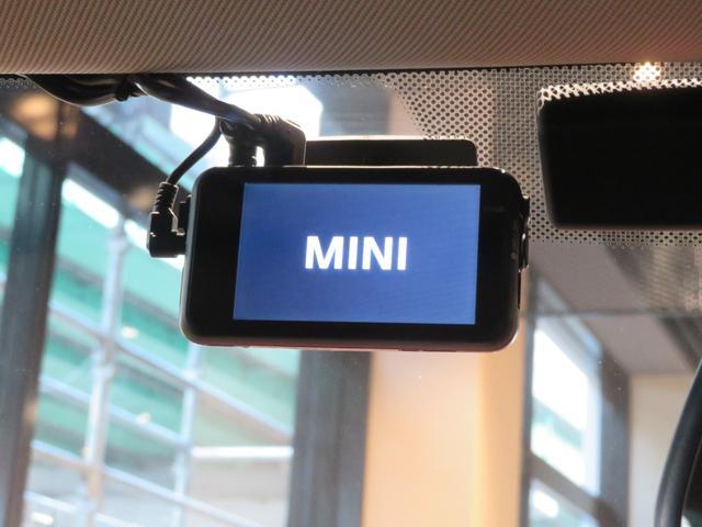 ＭＩＮＩ 　ワンオーナー　禁煙車　純正ドライブレコーダー　リヤビューカメラ　パーキングアシスト　シートヒーター　障害物センサー　Ａｐｐｌｅ　ＣａｒＰｌａｙ　アダプティブクルーズコントロール（63枚目）