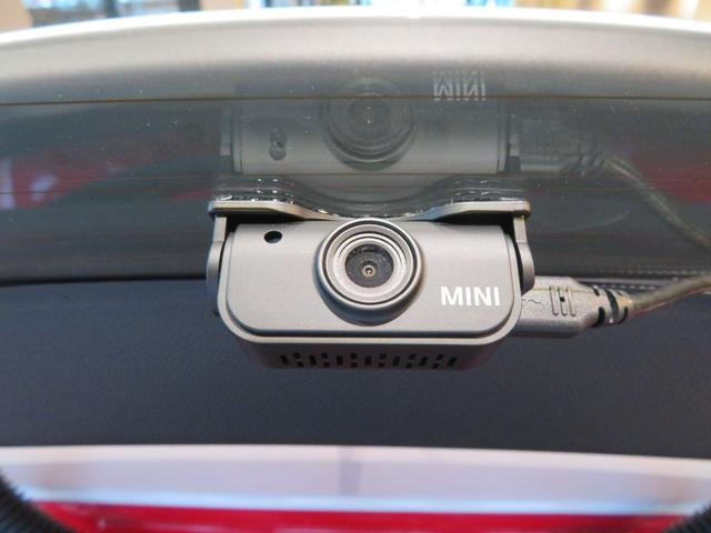 ＭＩＮＩ 　ワンオーナー　禁煙車　純正ドライブレコーダー　リヤビューカメラ　パーキングアシスト　シートヒーター　障害物センサー　Ａｐｐｌｅ　ＣａｒＰｌａｙ　アダプティブクルーズコントロール（64枚目）