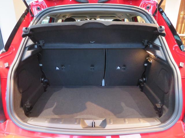 ＭＩＮＩ 　ワンオーナー　禁煙車　純正ドライブレコーダー　リヤビューカメラ　パーキングアシスト　シートヒーター　障害物センサー　Ａｐｐｌｅ　ＣａｒＰｌａｙ　アダプティブクルーズコントロール（69枚目）