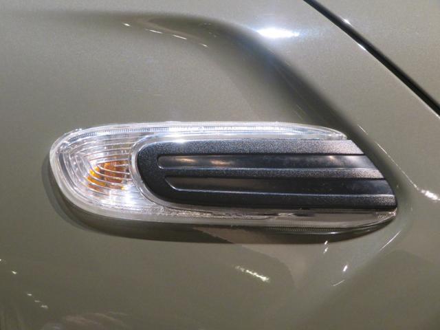 ＭＩＮＩ クーパーＤ　ディーゼル車　ワンオーナー　禁煙車　純正ナビ　リヤビューカメラ　パーキングアシスト　障害物センサー　オートライト　　ボンネットストライプ　フロントフォグランプ　純正アルミホイール（16枚目）