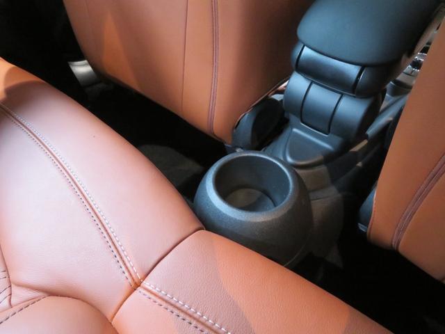 ＭＩＮＩ クーパーＳ　クラシック・トリム　ワンオーナー　禁煙車　パーキングアシスト　リヤビューカメラ　車線逸脱警告　本革シート　シートヒーター　Ａｐｐｌｅ　ＣａｒＰｌａｙ　オートライト　電動格納ミラー　障害物センサー（23枚目）