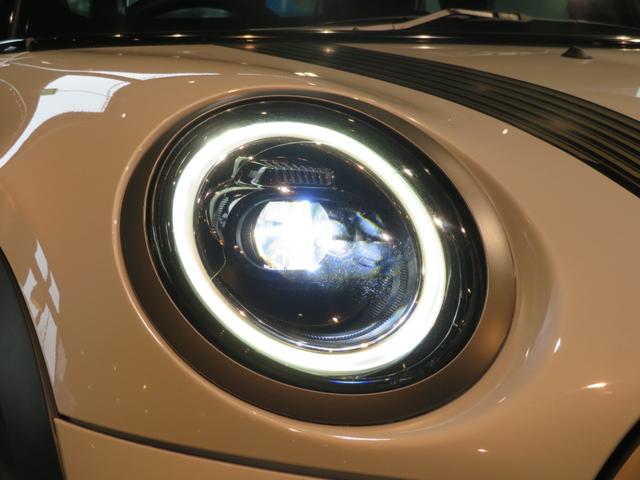 ＭＩＮＩ クーパーＳ　レゾリュート・エディション　特別仕様車　ワンオーナー　禁煙車　本革シート　シートヒーター　Ａｐｐｌｅ　ＣａｒＰｌａｙ　ドライブレコーダー　パーキングアシスト　車線逸脱警告　ランフラットタイヤ　障害物センサー（66枚目）