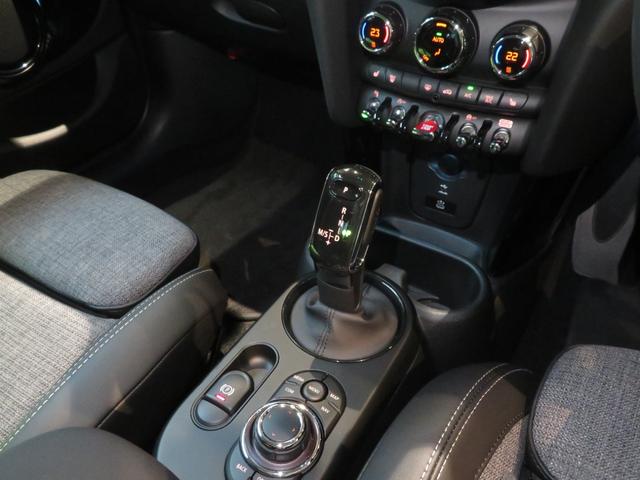 ＭＩＮＩ クーパーＳＤプレミアム＋パッケージクラシック・トリム（26枚目）