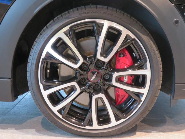 ＭＩＮＩ ジョンクーパーワークス　ジョンクーパーワークス　パーキングアシスト　車線逸脱警告　リヤビューカメラ　純正ナビ　アダプティブクルーズコントロール　障害物センサー　シートヒーター　ドライブレコーダー（75枚目）