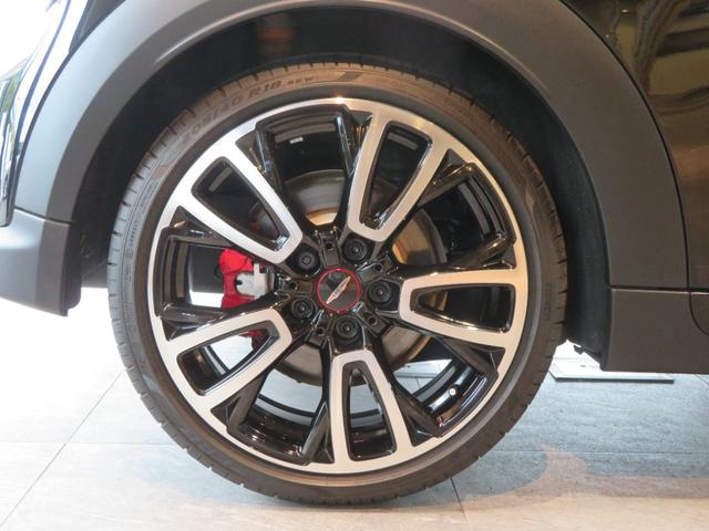 ＭＩＮＩ ジョンクーパーワークス　ジョンクーパーワークス　パーキングアシスト　車線逸脱警告　リヤビューカメラ　純正ナビ　アダプティブクルーズコントロール　障害物センサー　シートヒーター　ドライブレコーダー（76枚目）