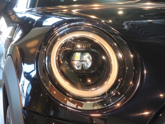 MINI クーパーDプレミアムプラスパッケージクラシックトリム ワンオーナー 禁煙車 ディーゼル車 パーキングアシスト レーンキープアシスト リヤビューカメラ シートヒーター アダプティブクルーズコントロール オートライト Apple CarPlay(65枚目)