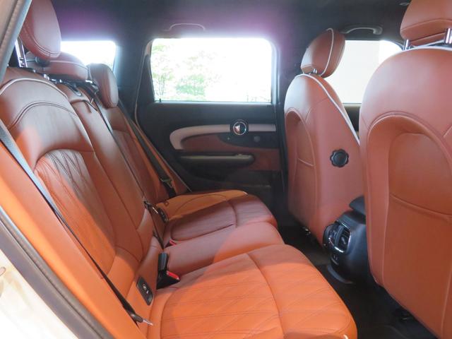 MINI ジョンクーパーワークス クラブマン ジョンクーパーワークス シートヒーター レーンキープアシスト リアビューカメラ アダプティブクルーズコントロール 障害物センサー 観音開きテールゲート 純正パドルシフト付ステアリング 4輪駆動(18枚目)