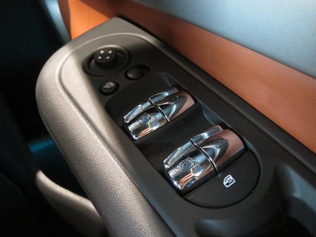 MINI ジョンクーパーワークス クラブマン ジョンクーパーワークス シートヒーター レーンキープアシスト リアビューカメラ アダプティブクルーズコントロール 障害物センサー 観音開きテールゲート 純正パドルシフト付ステアリング 4輪駆動(48枚目)