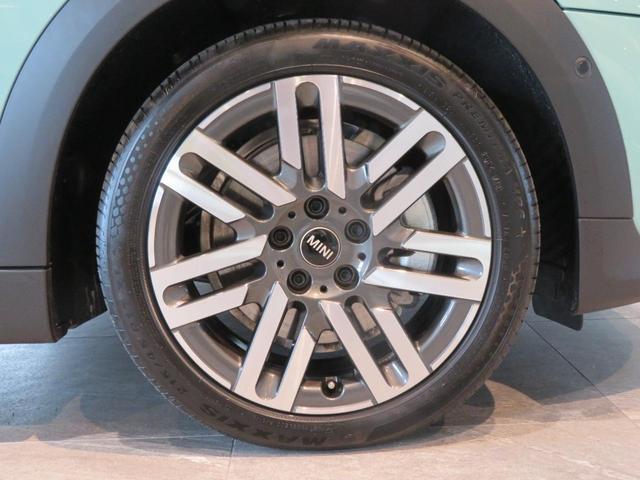 MINI クーパーC クラシック・トリム アダプティブクルーズコントロール アラウンドビューモニター パーキングアシスト レーンキープアシスト シートヒーター ステアリングヒーター オートマチックホールド Apple CarPlay 純正ナビ(70枚目)