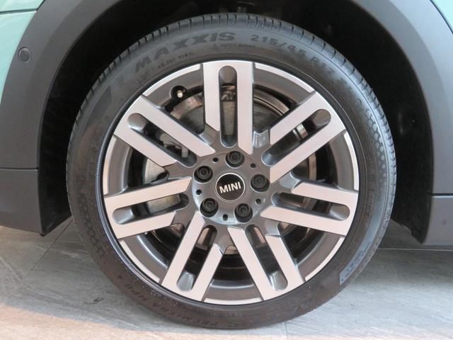 MINI クーパーC クラシック・トリム アダプティブクルーズコントロール アラウンドビューモニター パーキングアシスト レーンキープアシスト シートヒーター ステアリングヒーター オートマチックホールド Apple CarPlay 純正ナビ(73枚目)