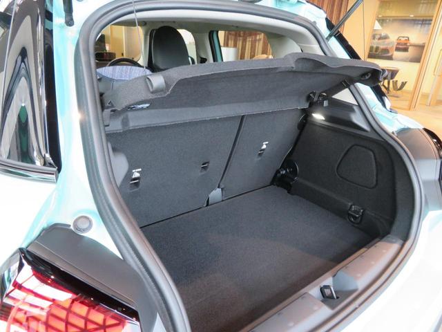 MINI クーパーC クラシック・トリム アダプティブクルーズコントロール アラウンドビューモニター パーキングアシスト レーンキープアシスト シートヒーター ステアリングヒーター オートマチックホールド Apple CarPlay 純正ナビ(76枚目)