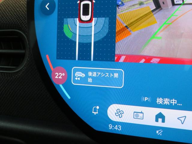 ＭＩＮＩ クーパーＣ　クラシック・トリム　禁煙車　アダプティブクルーズコントロール　全周囲カメラ　純正ナビ　シートヒーター　ステアリングヒーター　純正１７インチアロイホイール　レーンキープアシスト　パーキングアシスト（14枚目）