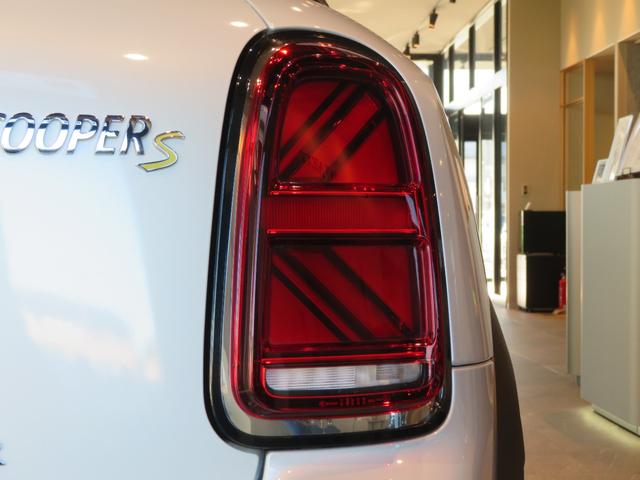 MINI クーパーS E クロスオーバー オール4 ワンオーナー 禁煙車 プラグインハイブリッド 4輪駆動 アダプティブクルーズコントロール リヤビューカメラ パーキングアシスト 純正ナビ ドライブレコーダー 障害物センサー(60枚目)