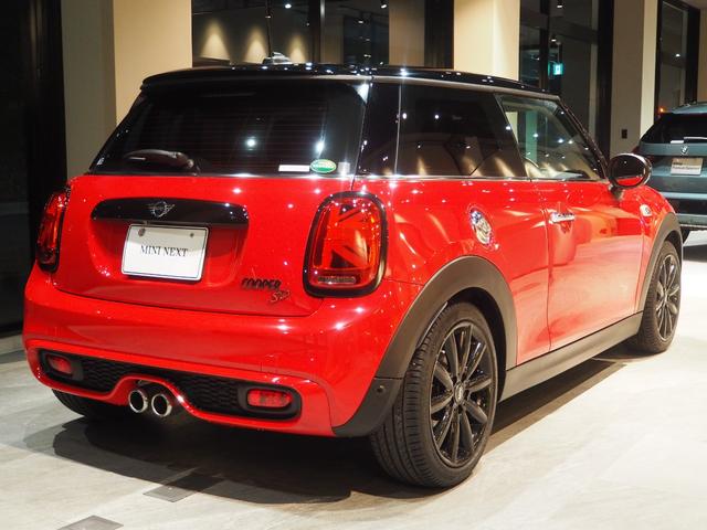 ���ɂ��A�݌Ɏԗ����L�x�ł��I���₢���킹�͂O�O�V�W�|�U�O�S�W�|�W�O�W�O�i�����j�@�l�h�m�h��{�܂ł��C�y�ɂ����k���������B