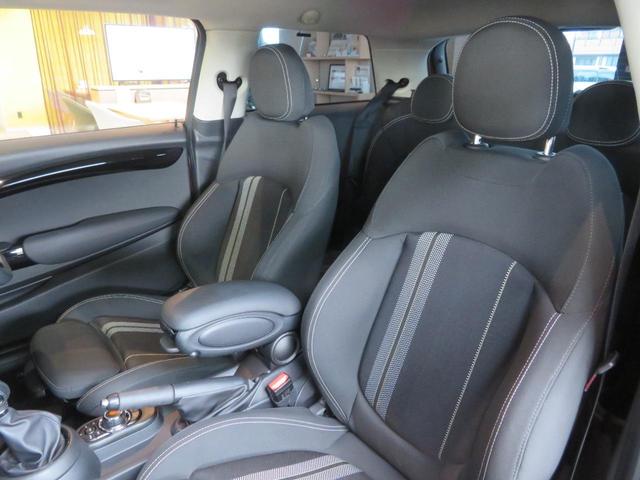 ���ɂ��A�݌Ɏԗ����L�x�ł��I���₢���킹�͂O�O�V�W�|�U�O�S�W�|�W�O�W�O�i�����j�@�l�h�m�h��{�܂ł��C�y�ɂ����k���������B